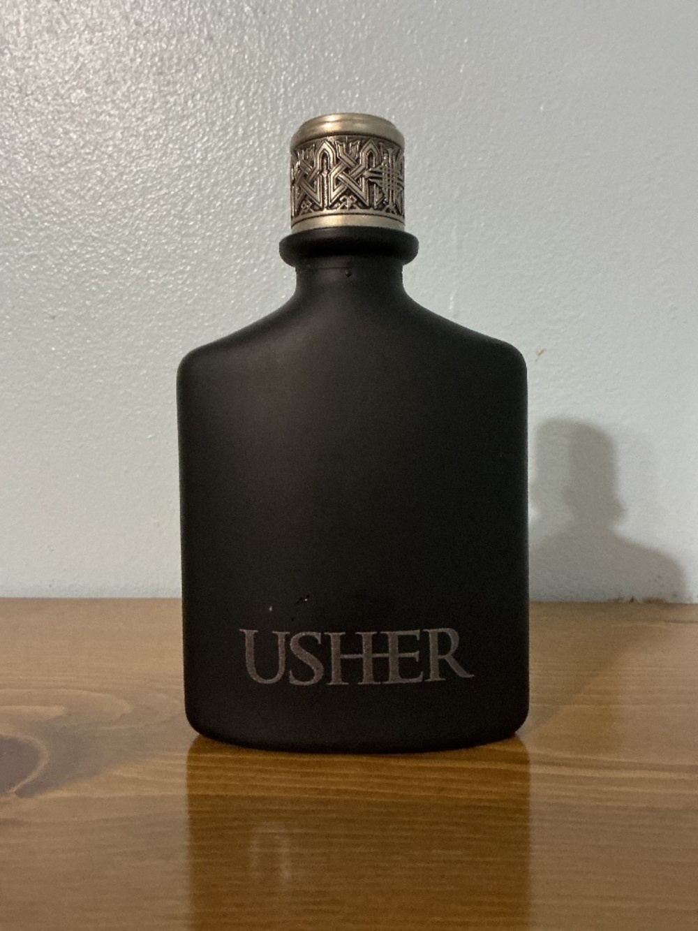 Usher HE Eau de Toilette EDT Spray for Men 3.4 oz / 100 ml